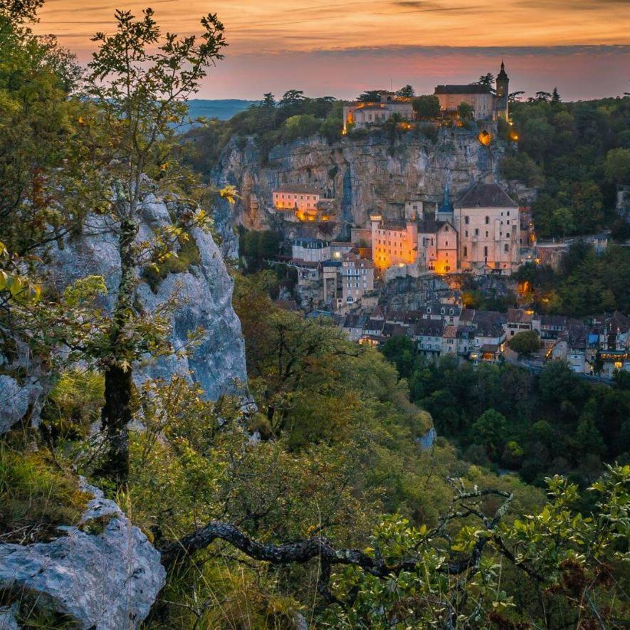 Maison Pierre Loti, Gite Historique Et Spacieux En Vallee De La Dordogne Bretenoux エクステリア 写真